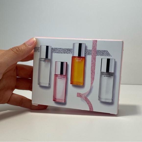 Clinique Fragrance Set with Pink and Orange Accents - Picture 5 of 5